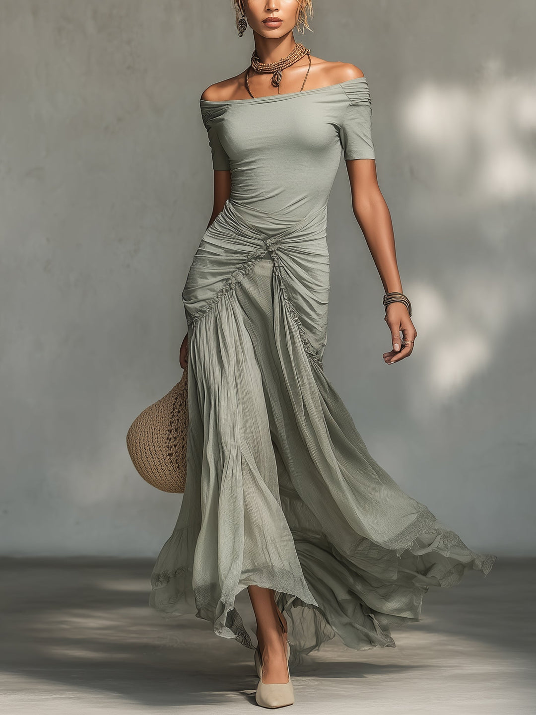 Robe Longue Grise en Tissu Extensible et Mousseline