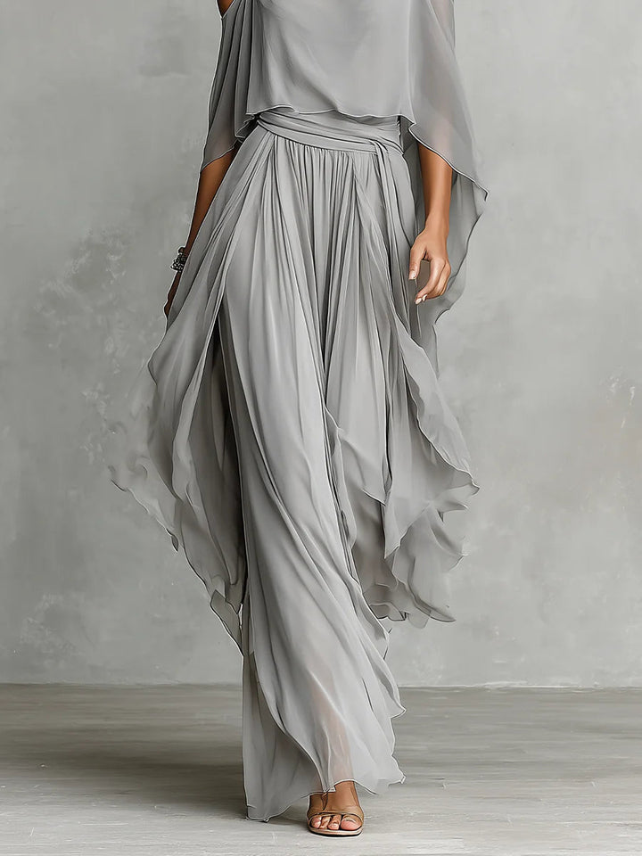 Ensemble en mousseline grise à épaules dénudées, débardeur fluide et pantalon