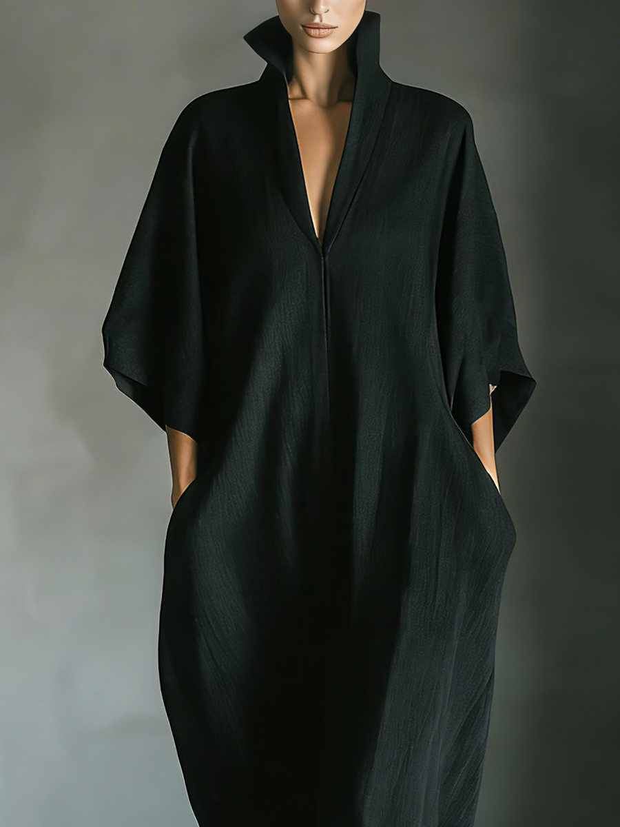 Costanza | Maxi Robe Noire à Manches Kimono et Décolleté en V