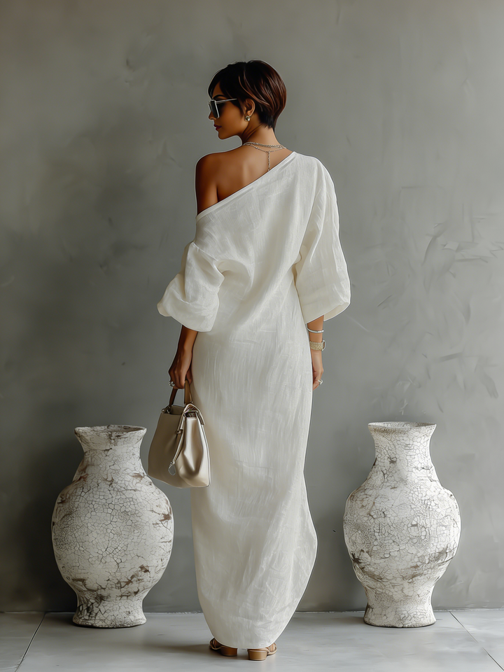 Robe Fluide Élégante Blanc Ivoire aux Épaules Dénudées