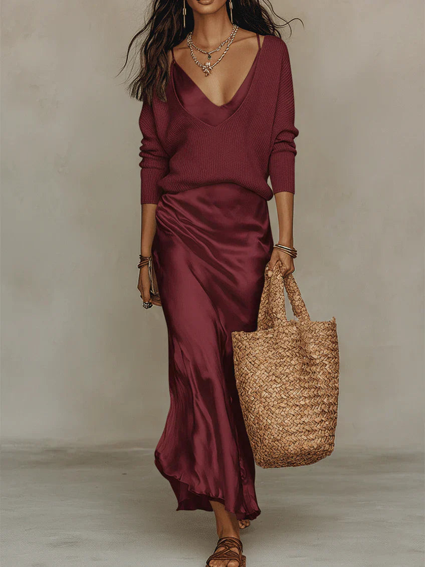 Elena | Robe midi en satin avec pull inclus