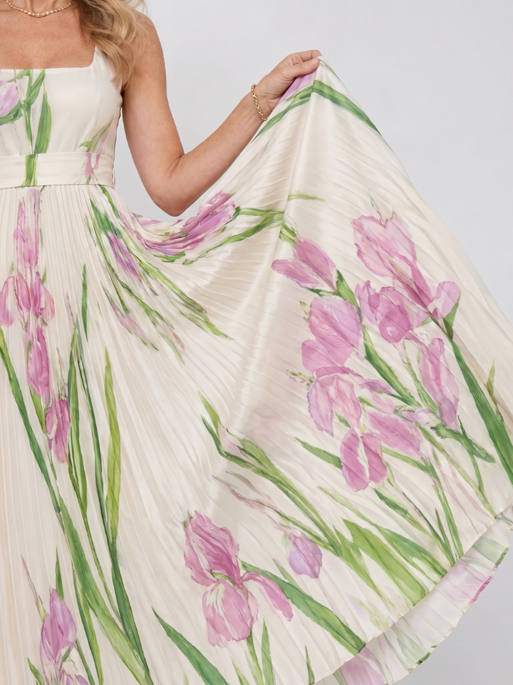 Oriana | Robe midi sans manches à encolure carrée et plis