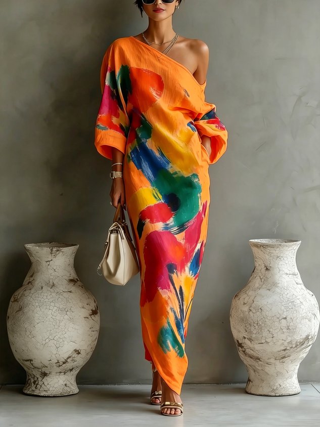 Robe longue asymétrique à imprimé abstrait