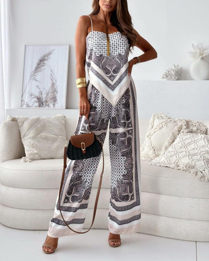 Helen | Ensemble élégant de deux pièces avec top à lacets et pantalon prêt pour les vacances
