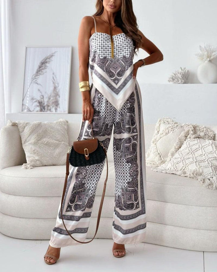 Helen | Ensemble élégant de deux pièces avec top à lacets et pantalon prêt pour les vacances