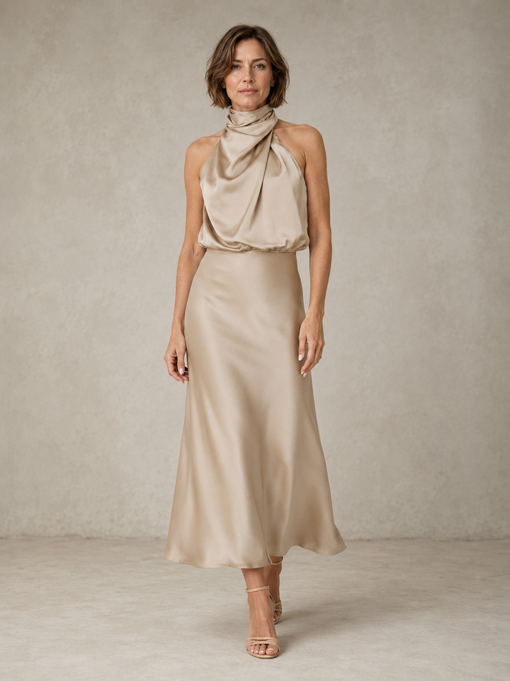 Harper | Robe de soirée maxi en satin dos nu