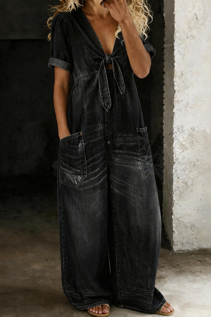 Maya | Combinaison à décolleté en V et manches courtes