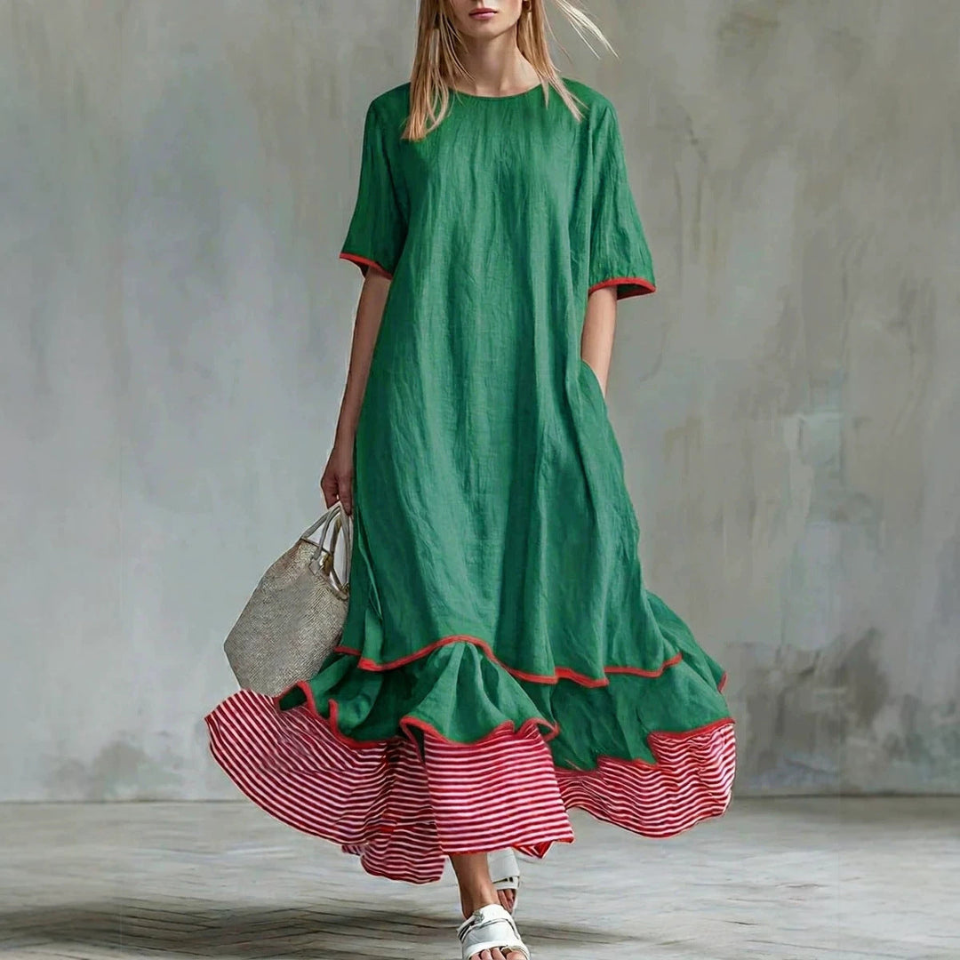 Robe décontractée rayée à empiècements