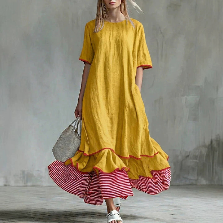 Robe décontractée rayée à empiècements