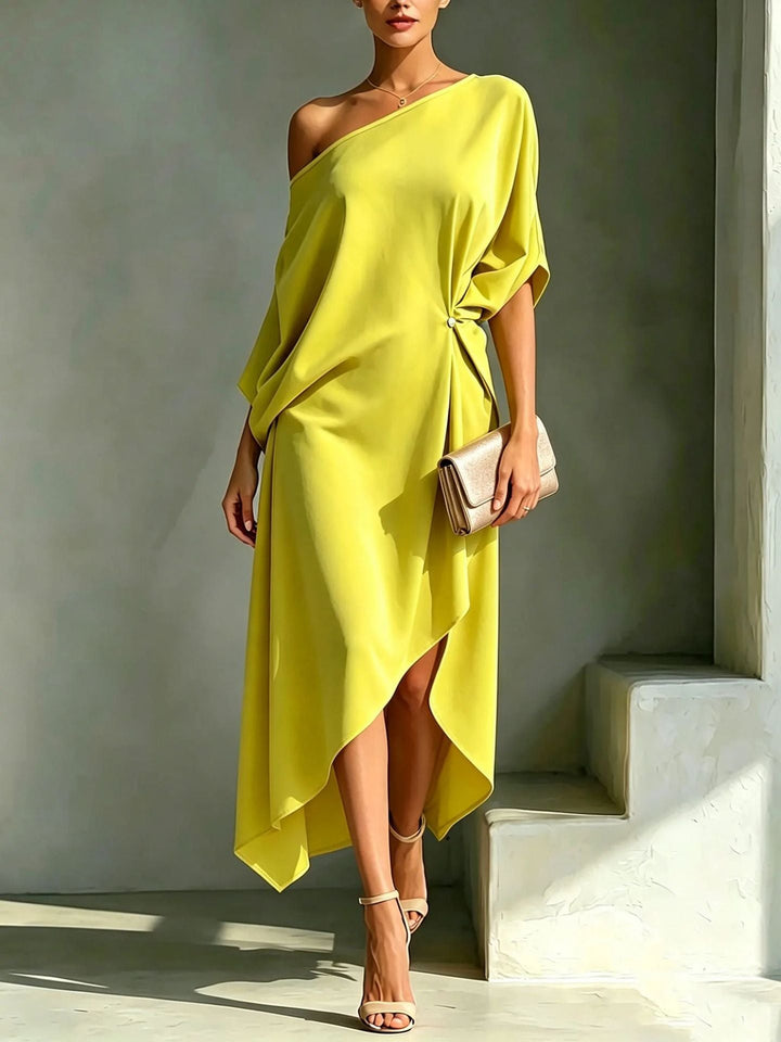 La Robe Camila Asymétrique Elégante