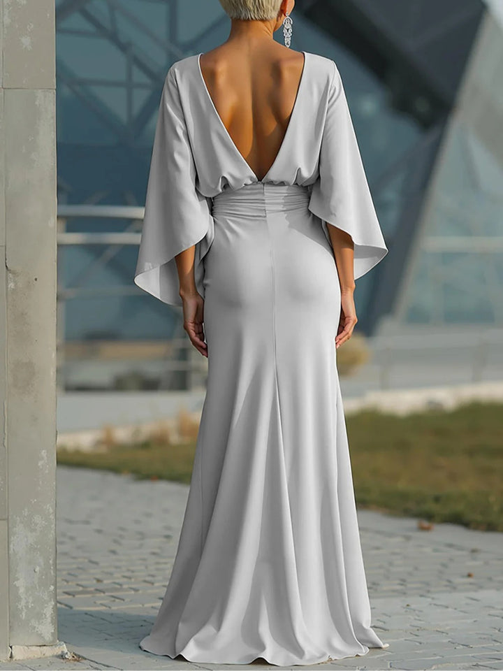 Clara | Robe élégante col en V, dos nu et manches