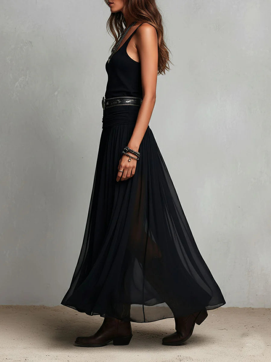 Robe longue noire sans manches à débardeur et jupe en tulle