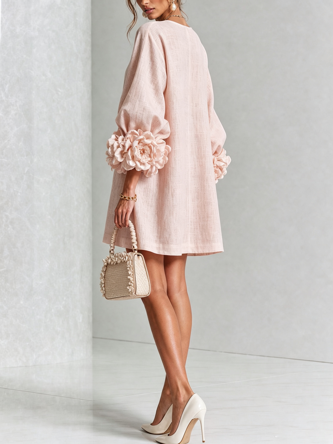 Robe Mini Fleurie Rose à Boutons avec Manches Fleuries Surprenantes