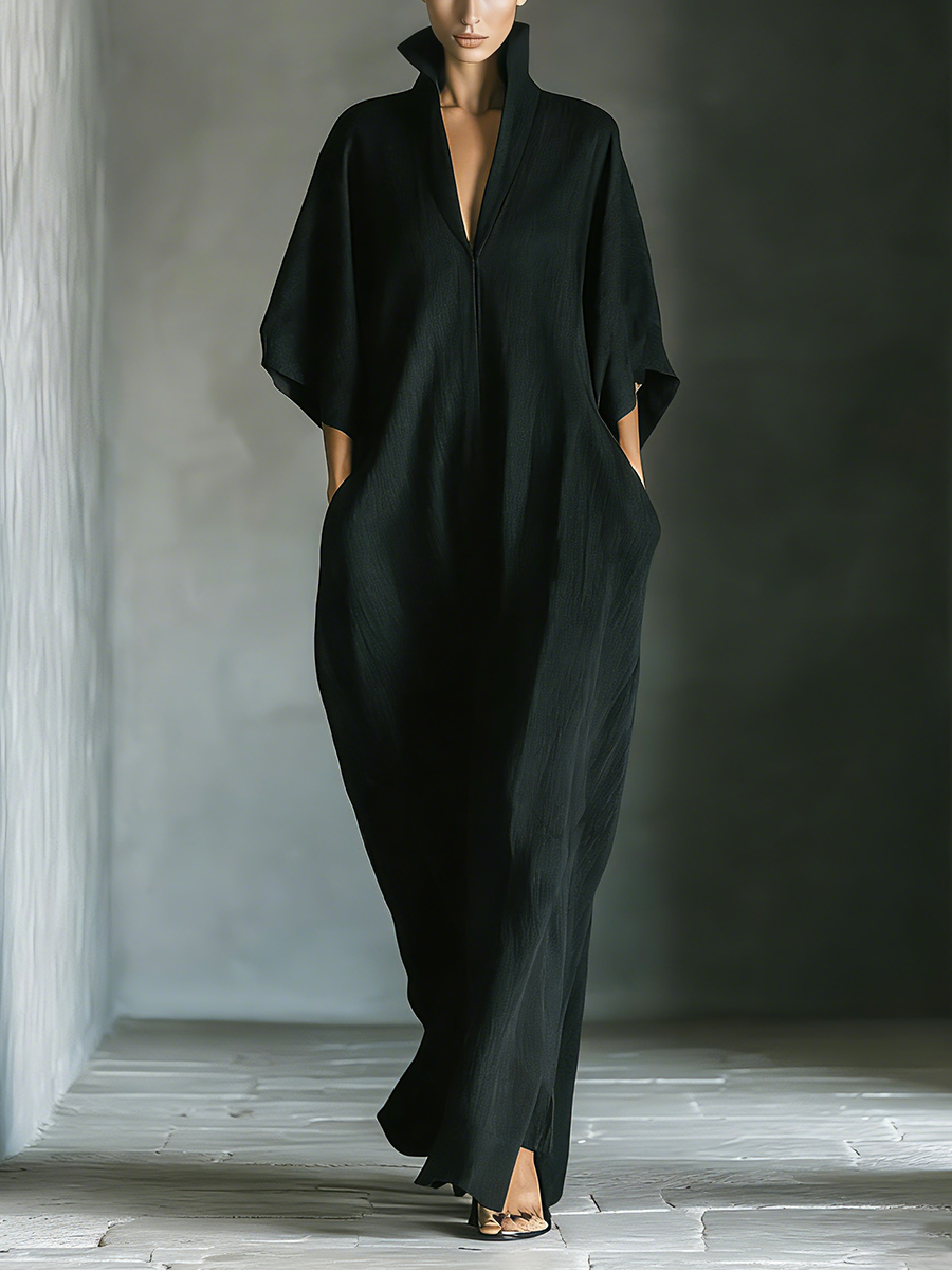 Costanza | Maxi Robe Noire à Manches Kimono et Décolleté en V
