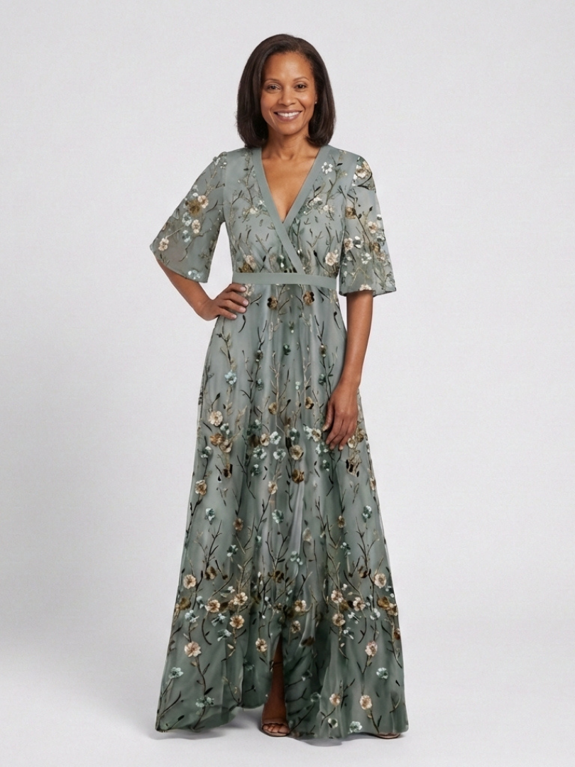 Melodi – Robe longue fleurie à col en V