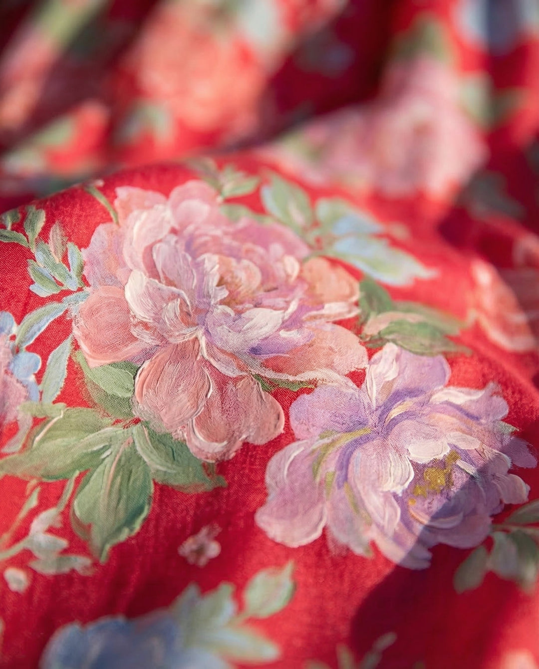 Miriam – Robe fleurie à col en V